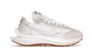 Nike Vaporwaffle sacai Sail Gum